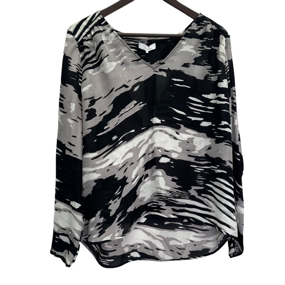 NWT Parker Black Grey 100% Silk V- Neck Pullover Blouse Top Size Large - Picture 3 of 11